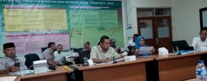 Rapat Evaluasi Kinerja kegiatan Fakultas Syariah dan Ekonomi Islam Tahun Angaran 2016