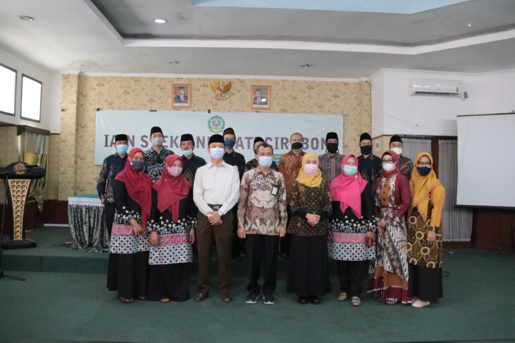 PELANTIKAN DAN PENGAMBILAN SUMPAH PEJABAT JFT FAKULTAS SYARIAH DAN EKONOMI ISLAM IAIN SYEKH NURJATI CIREBON