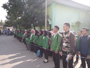 Pelepasan (3)