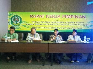 RAPAT KERJA PIMPINAN (RAKERPIM) FAKULTAS SYARI'AH DAN EKONOMI ISLAM IAIN SYEKH NURJATI CIREBON