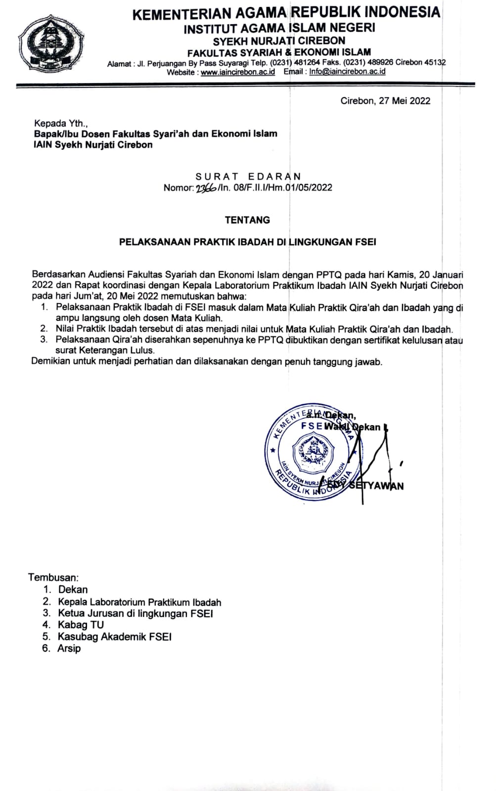 Pelaksanaan Praktik Ibadah Di Lingkungan FSEI