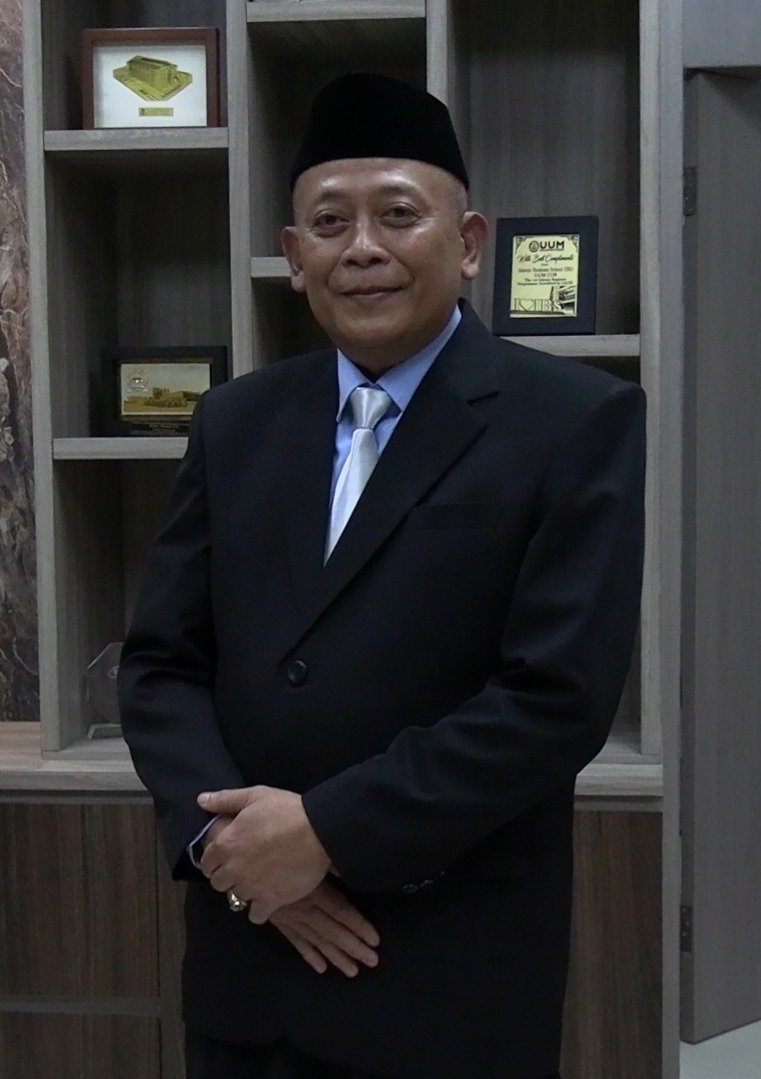 SATU KLIK, SERIBU AKAD: Membingkai Hukum Bisnis Syariah dalam Transaksi Digital yang Aman dan Berkeadilan