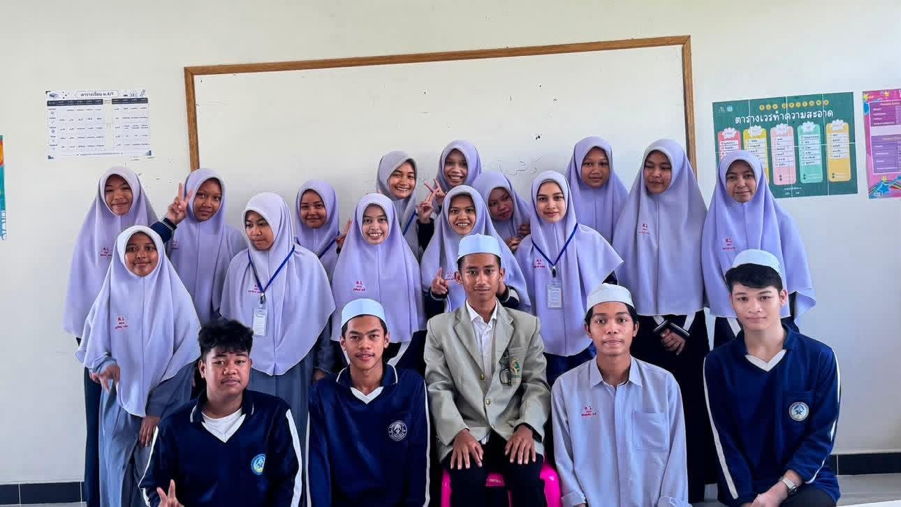 FEBI UIN Siber Syekh Nurjati Cirebon Edukasi Keuangan Syariah di Ma’had Darul Ulum Thailand